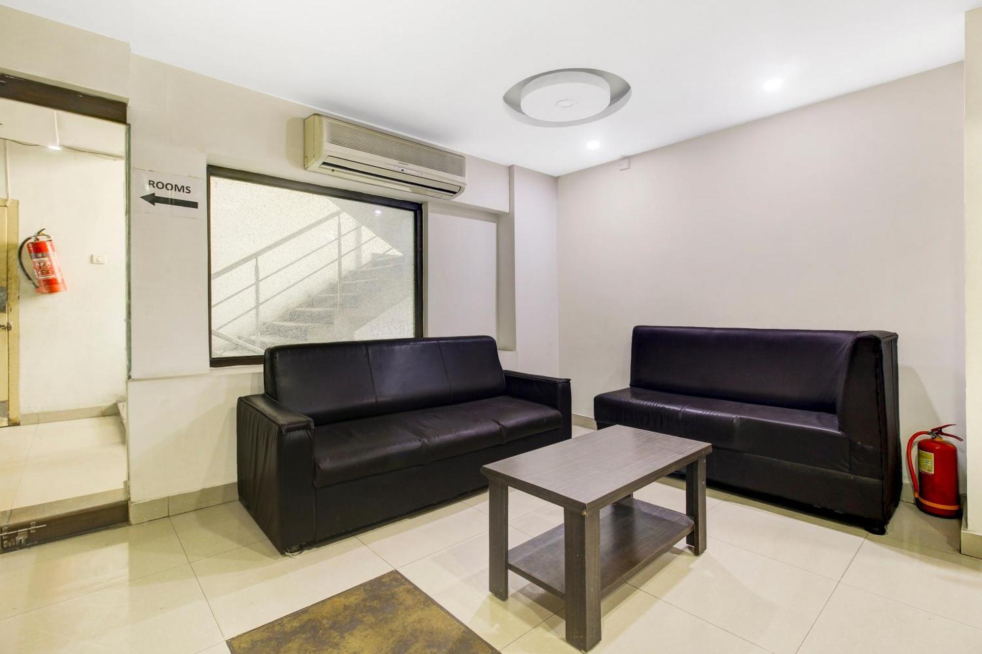 Hotel Super Townhouse Oak Lb Nagar Ramoji à Haïdarabad Extérieur photo